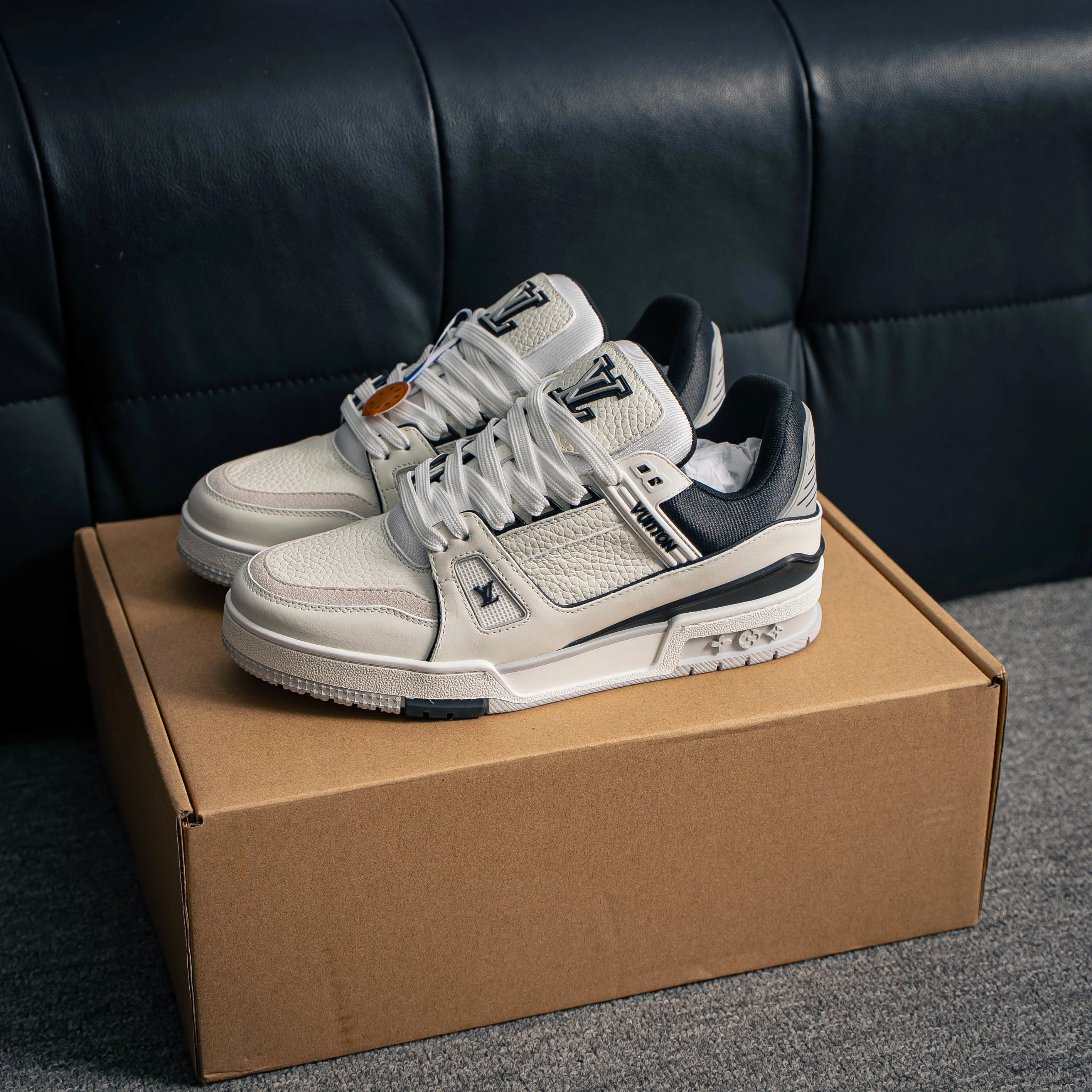 LV Trainer Series Sneakers New Arrival ZP Shoes NFC 1:1 、 、